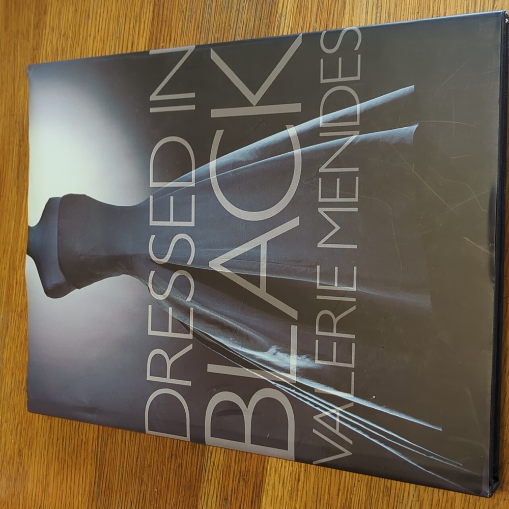 Dressed in Black book by Valerie Mendes